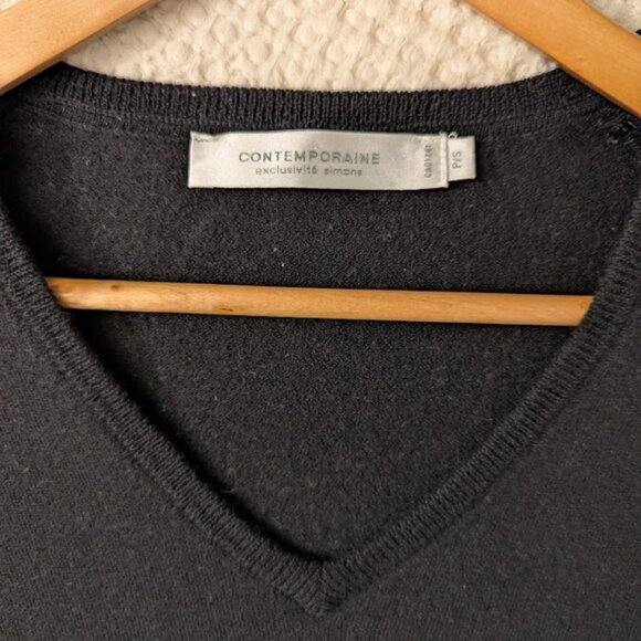 Pure Wool Black Sweater Contemporaine Exclusive Simons V-Neck Classic & Warm - Picture 4 of 11